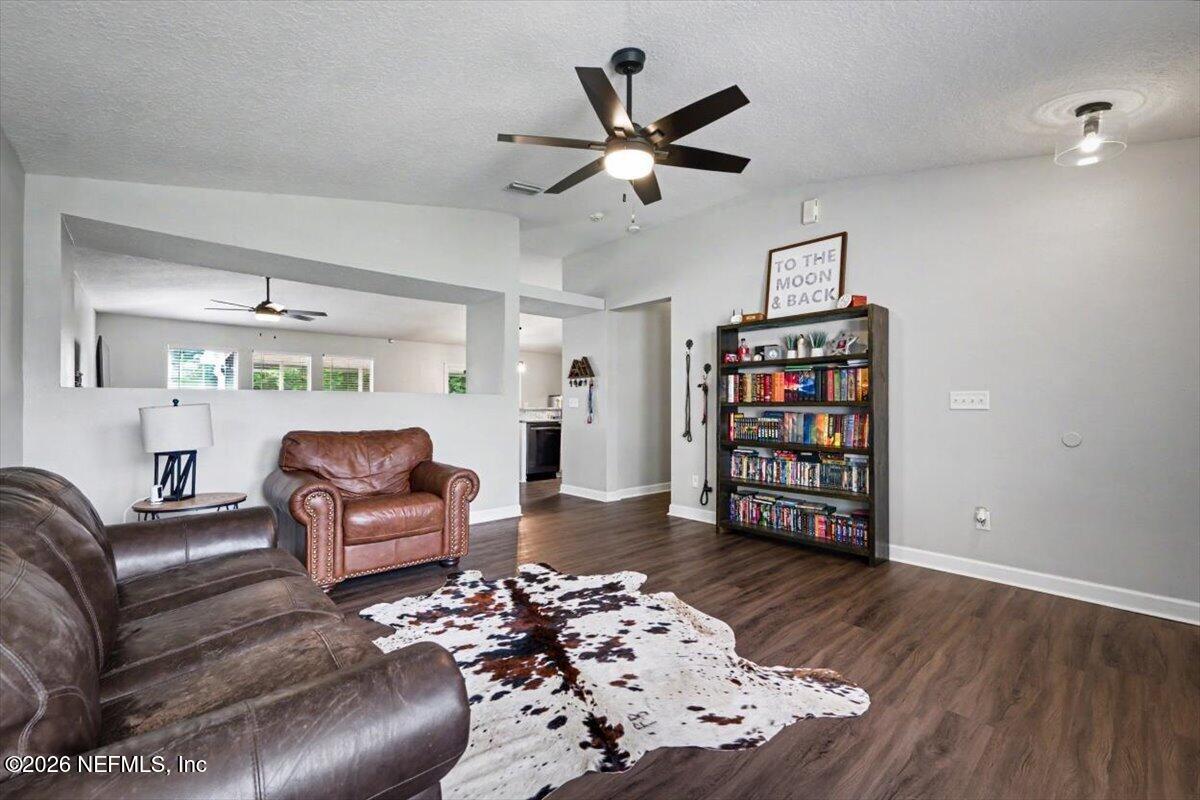 12761 DAYLIGHT Trail