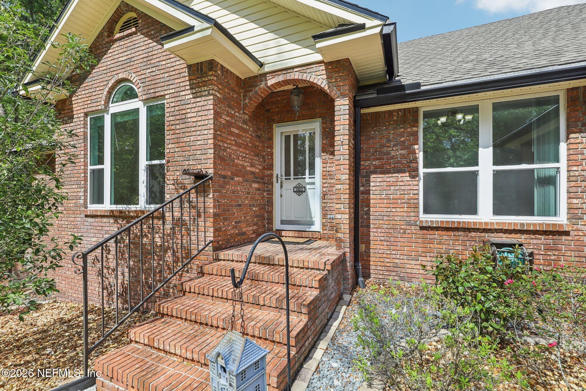 2810 RAVINES Road