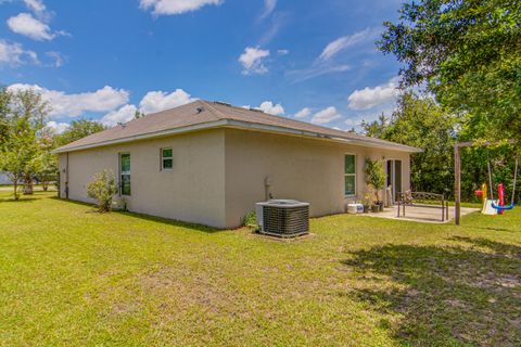 A home in Macclenny