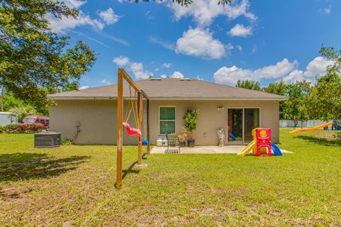 A home in Macclenny