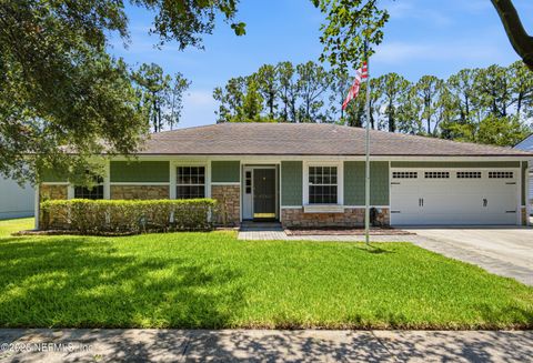 Photo of 4542 CROSSTIE Road S, Jacksonville, FL 32257 (MLS # 2152391)