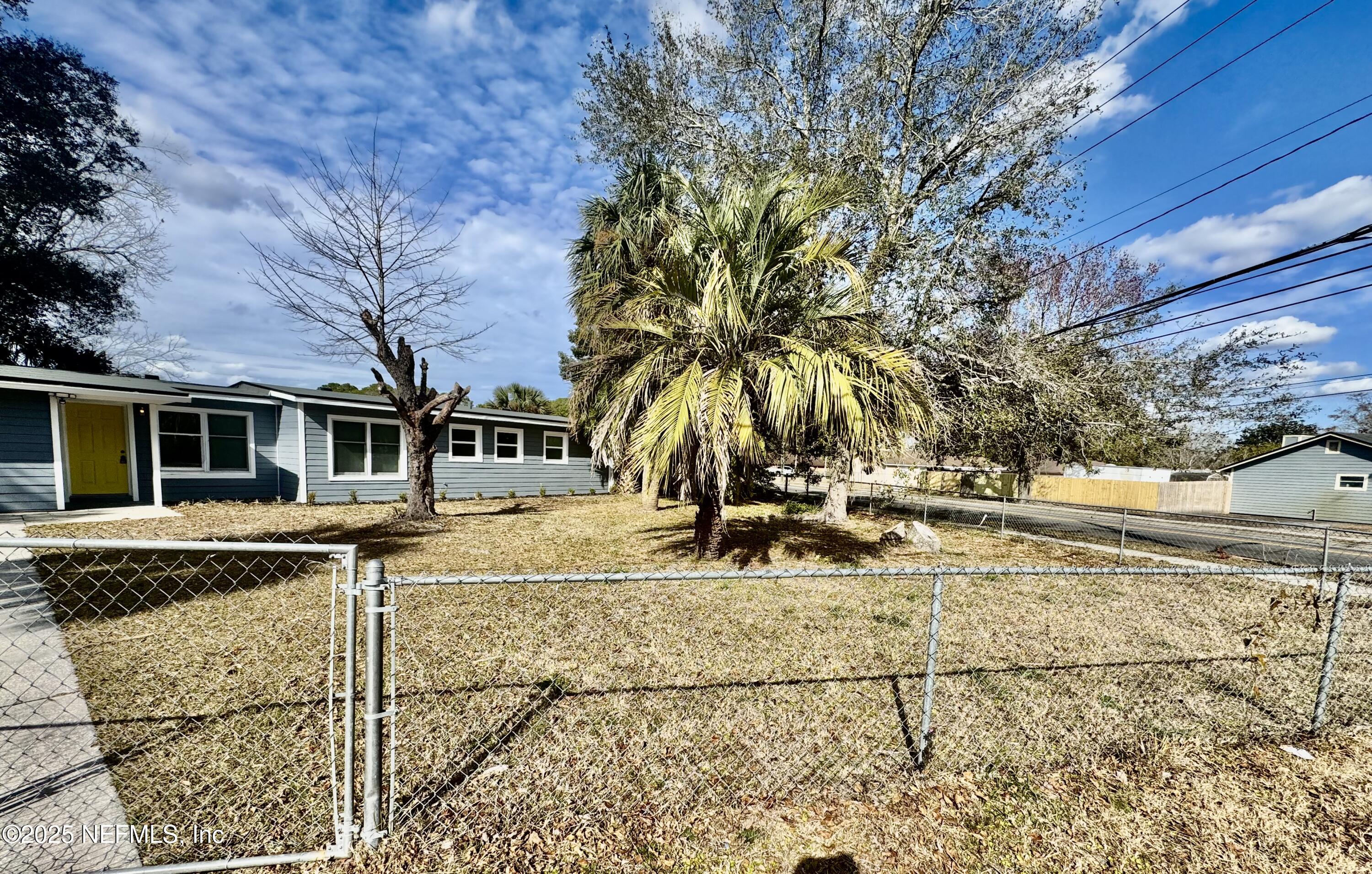 8005 JACQUES Drive