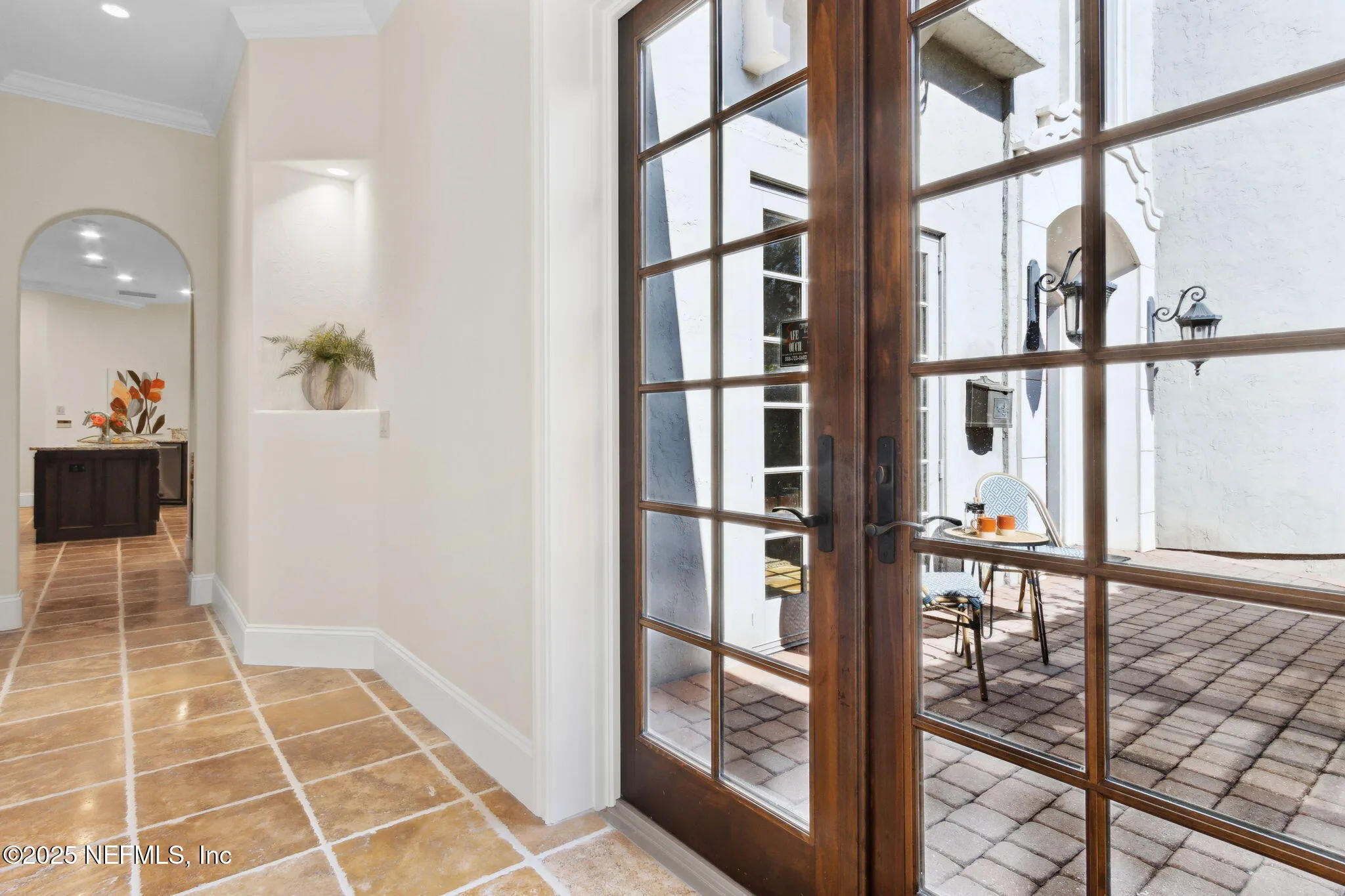 Jacksonville, Florida 32207, United States, 4 Bedrooms Bedrooms, ,4 BathroomsBathrooms,Residential,Pending,208178