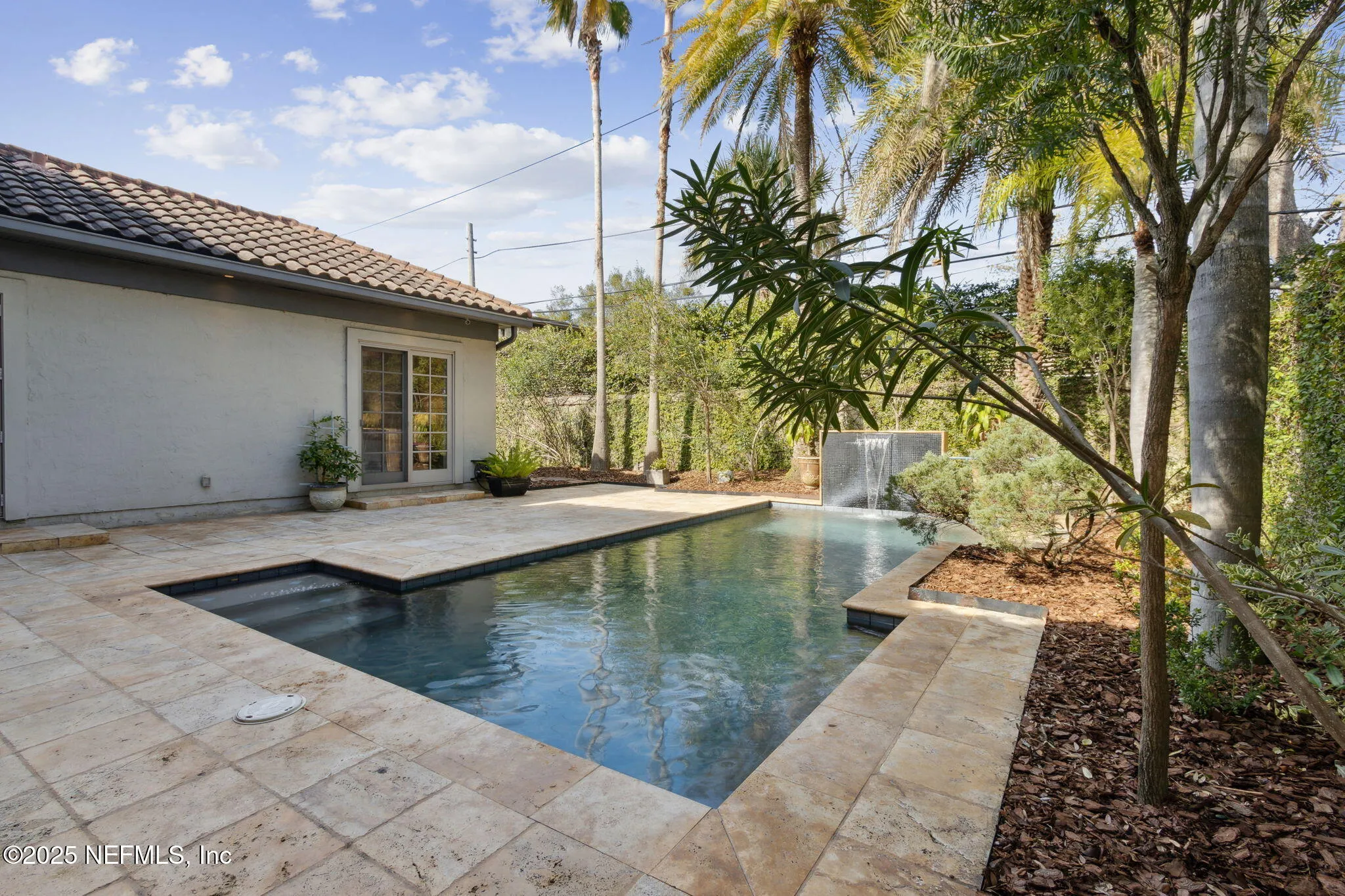 Jacksonville, Florida 32207, United States, 4 Bedrooms Bedrooms, ,4 BathroomsBathrooms,Residential,Pending,208178