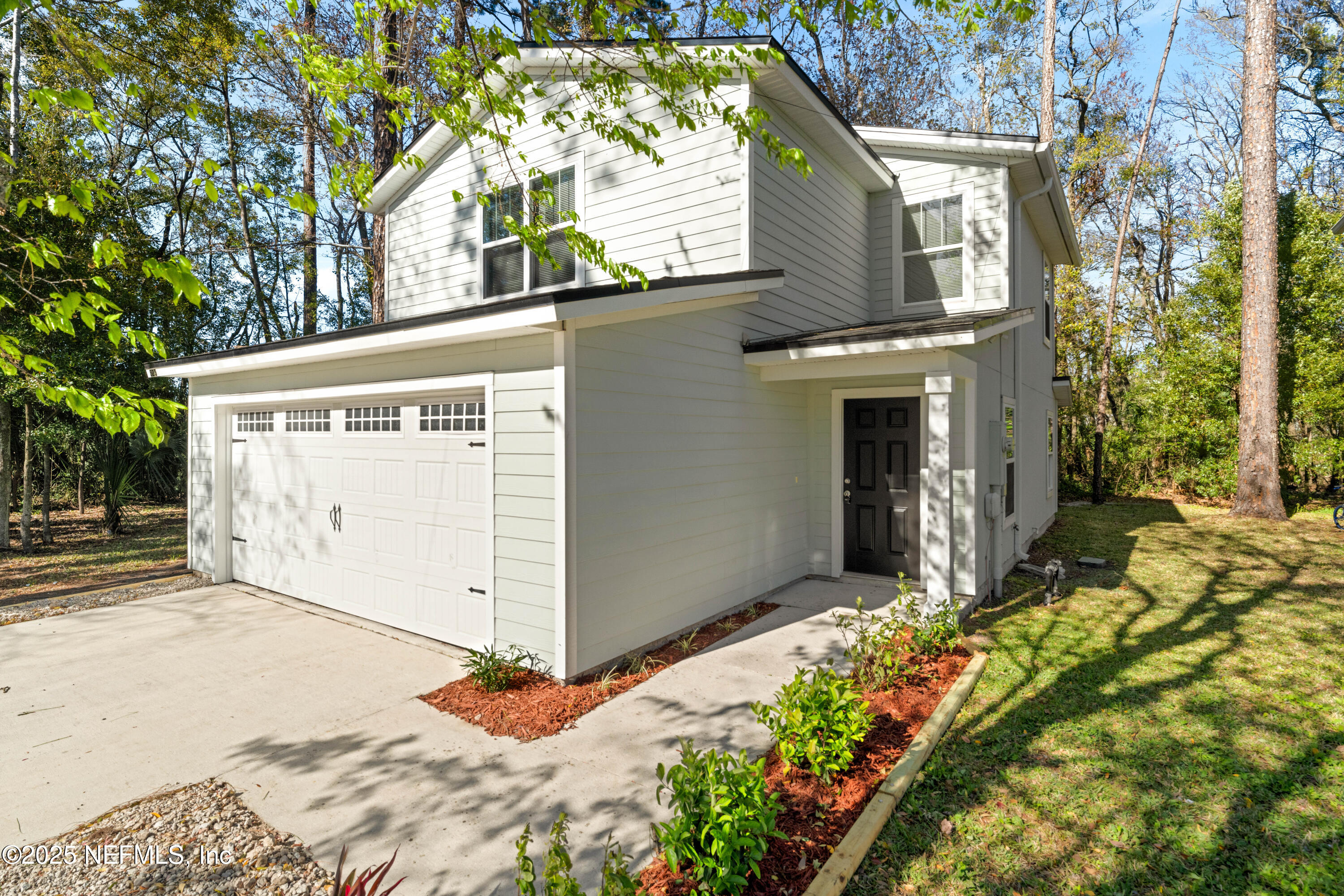 525 METEOR Street