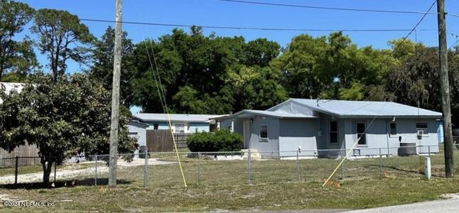 St Augustine, FL home for sale located at 1476 San Juline Circle, St Augustine, FL 32084