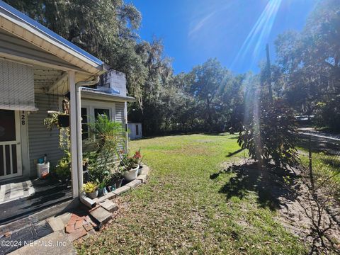 A home in Palatka