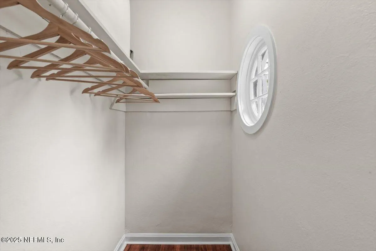 Jacksonville, Florida 32207, United States, 3 Bedrooms Bedrooms, ,2 BathroomsBathrooms,Residential,Pending,146166