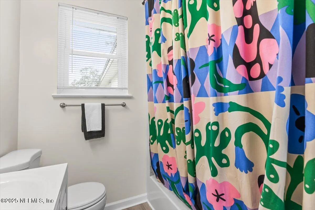 Jacksonville, Florida 32207, United States, 3 Bedrooms Bedrooms, ,2 BathroomsBathrooms,Residential,Pending,146166