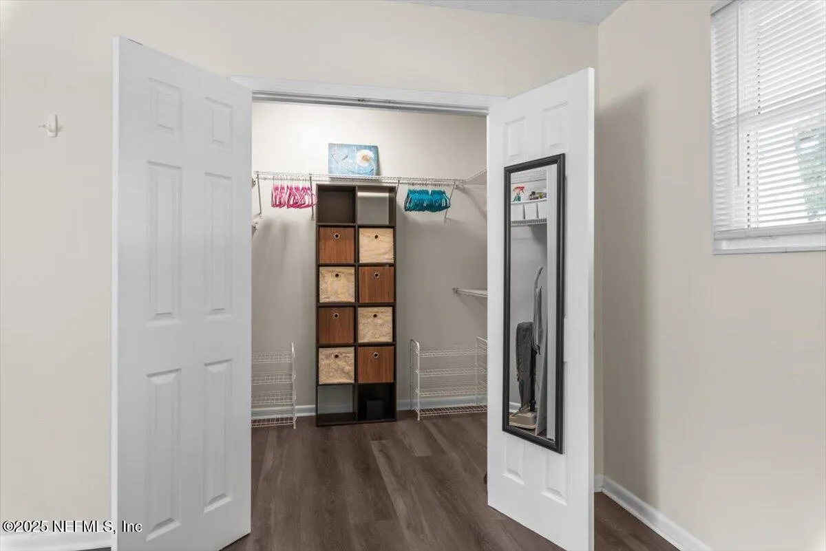 Jacksonville, Florida 32207, United States, 3 Bedrooms Bedrooms, ,2 BathroomsBathrooms,Residential,Pending,146166