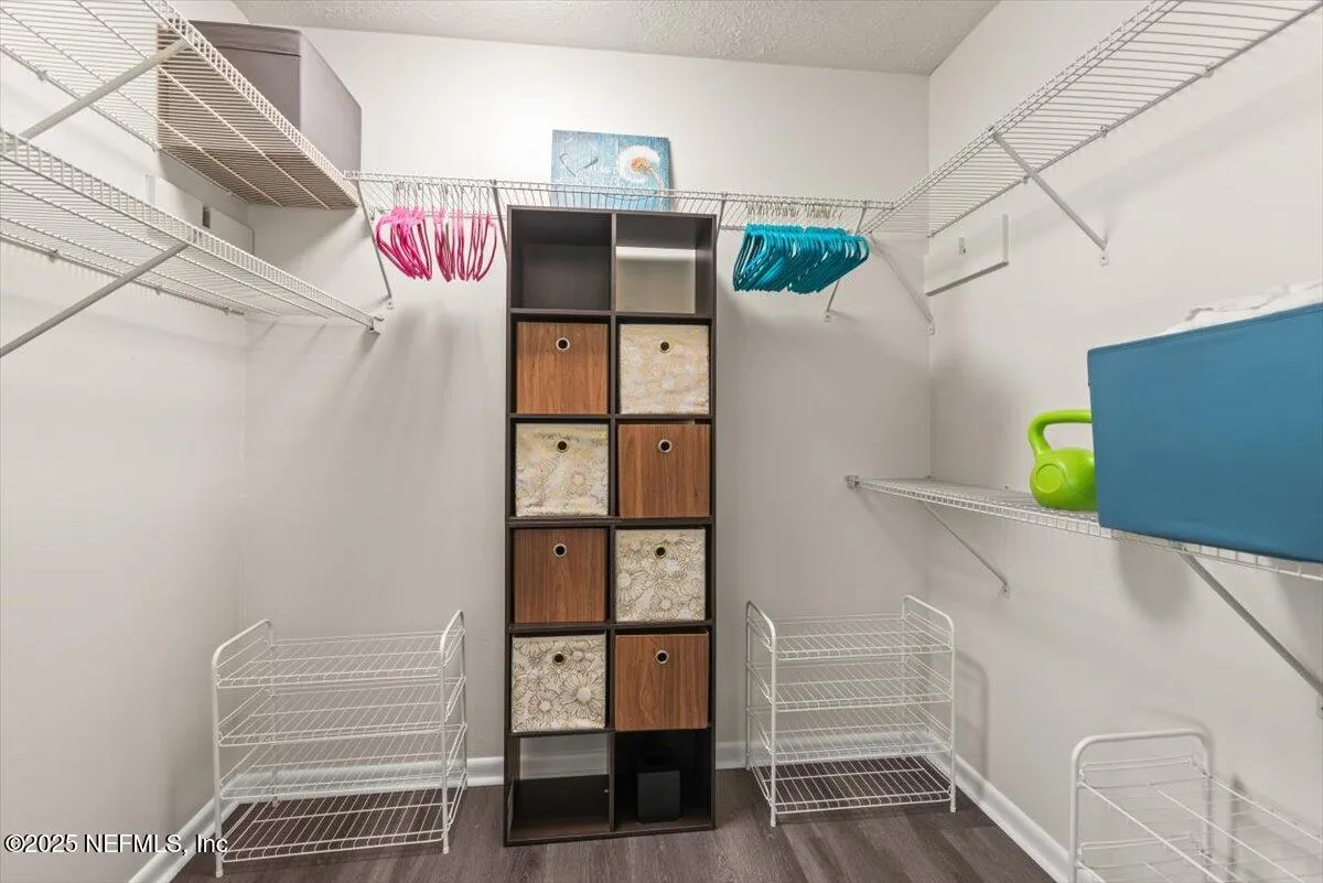 Jacksonville, Florida 32207, United States, 3 Bedrooms Bedrooms, ,2 BathroomsBathrooms,Residential,Pending,146166