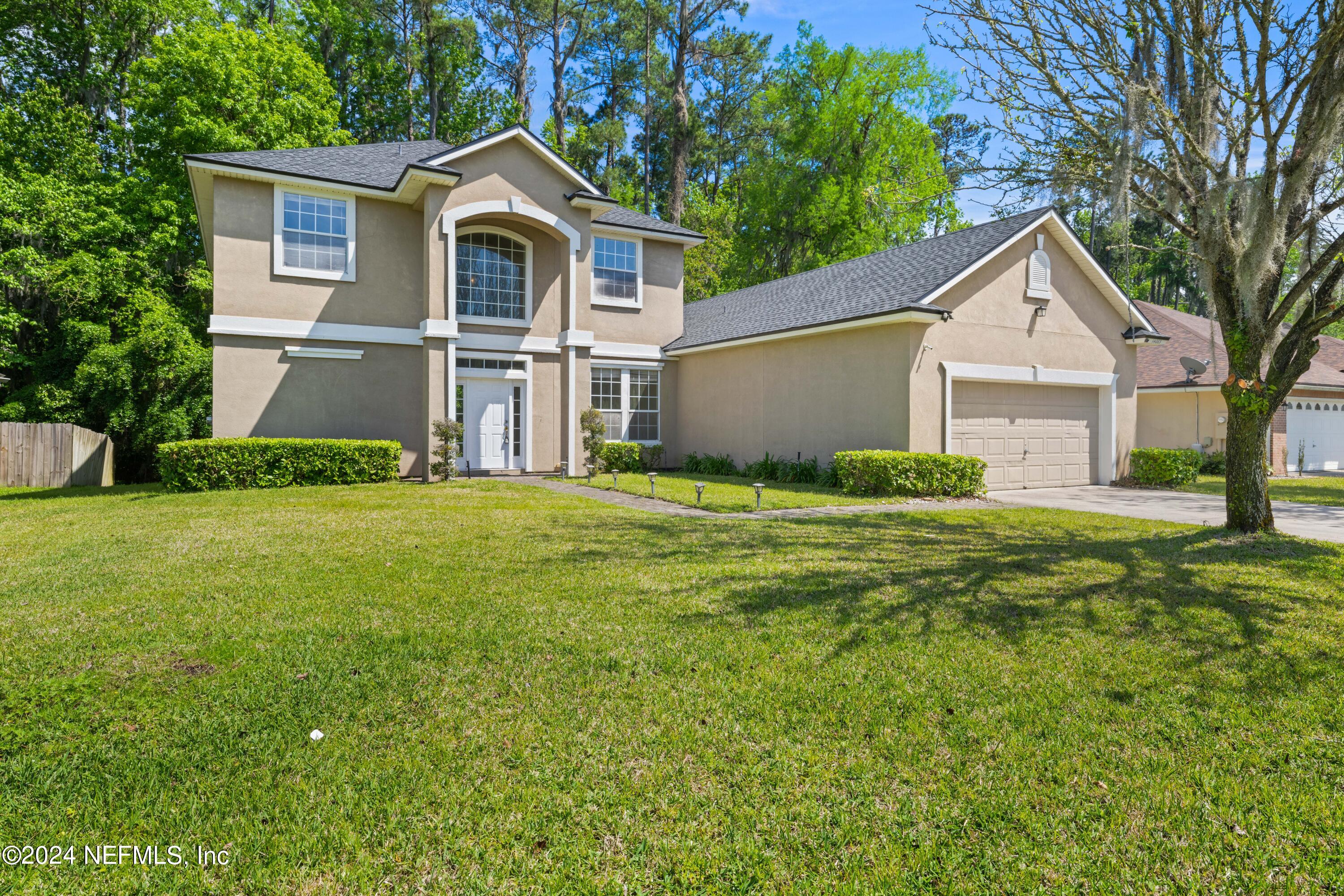 Jacksonville, FL home for sale located at 14083 Summer Breeze Drive E, Jacksonville, FL 32218