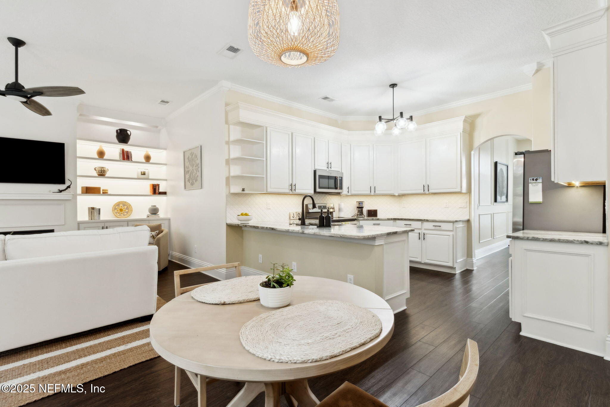 86028 CREEKWOOD Drive