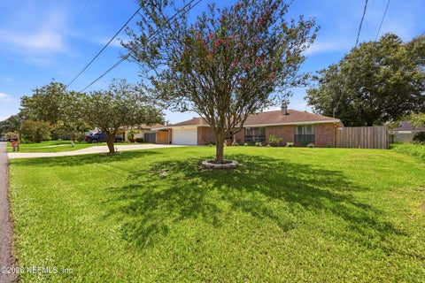 Photo of 12432 MUSCOVY Drive, Jacksonville, FL 32223 (MLS # 2160340)