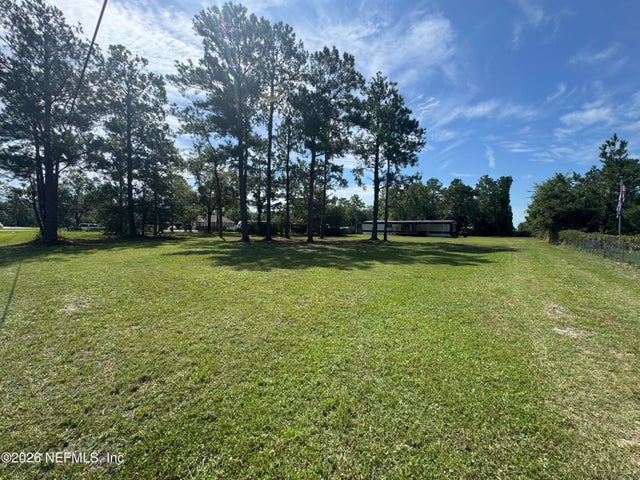 2580 RUSSELL Road