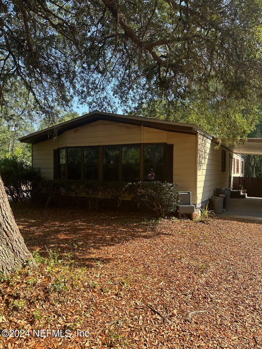 Georgetown, FL home for sale located at 112 Bayberry Road, Georgetown, FL 32139