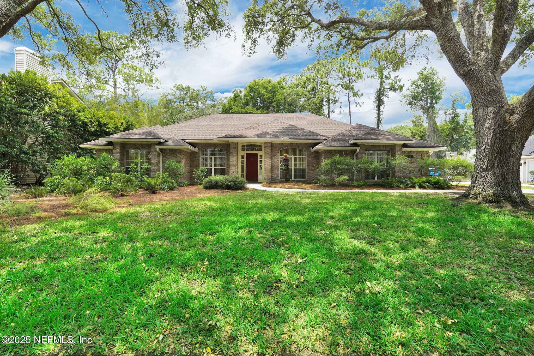 1910 HIBERNIA Court