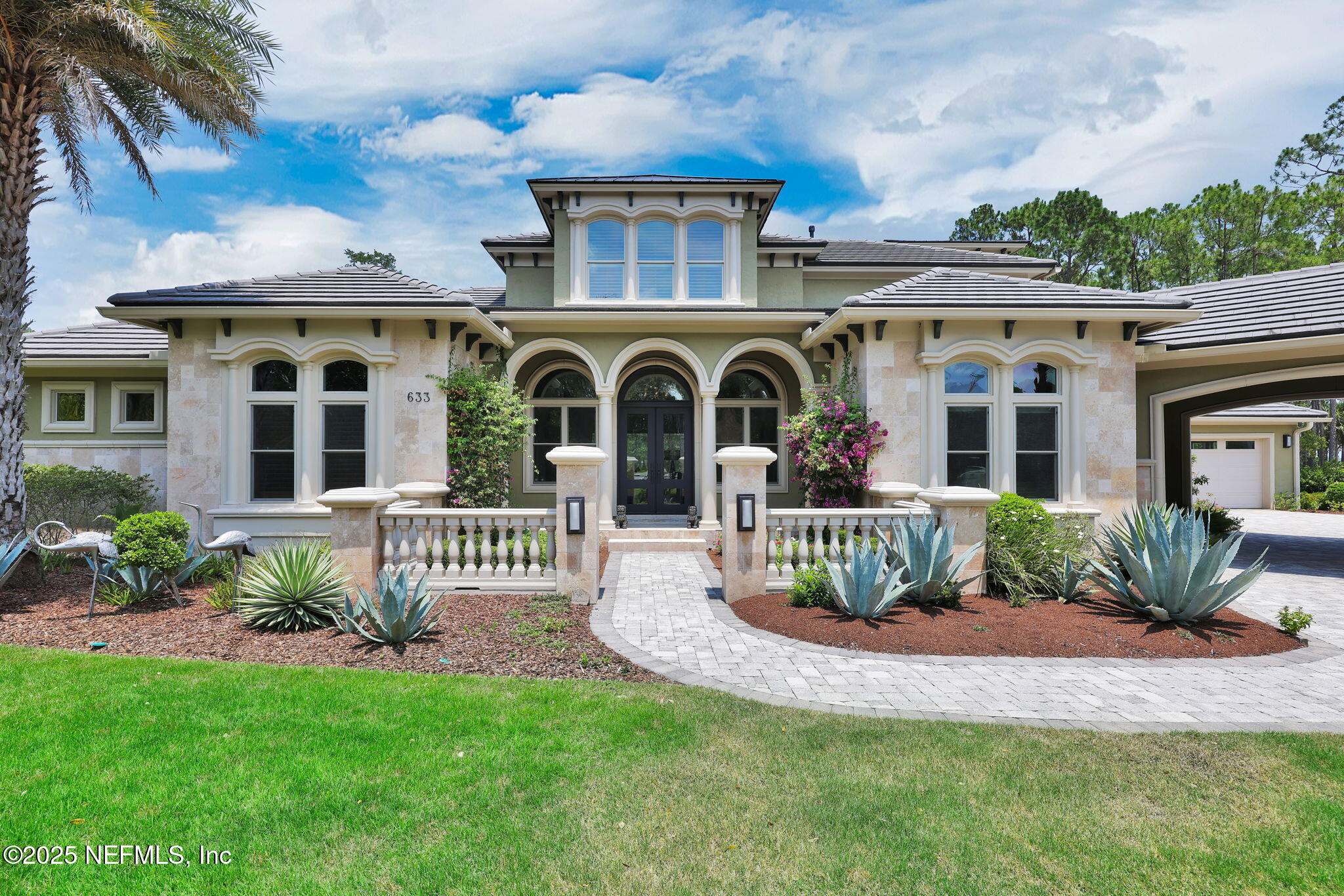 633 SANTA TERESA Court