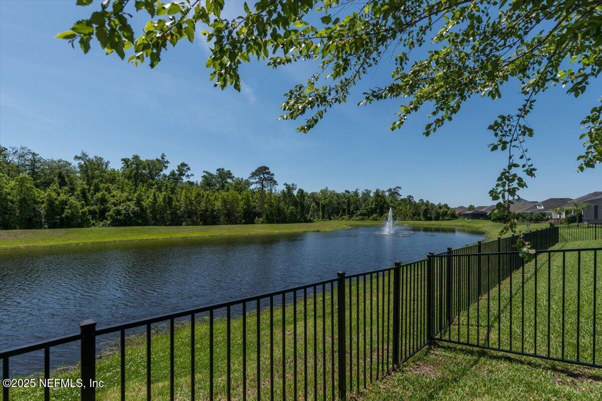 10461 AVENTURA Drive