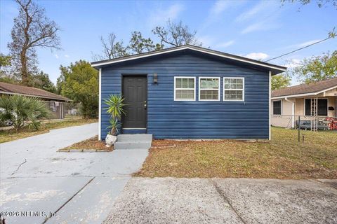 Photo of 1959 W 14TH Street, Jacksonville, FL 32209 (MLS # 2128679)
