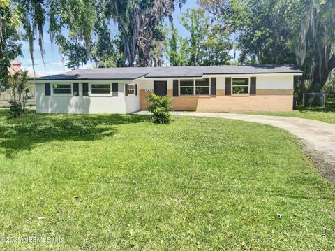 A home in Jacksonville