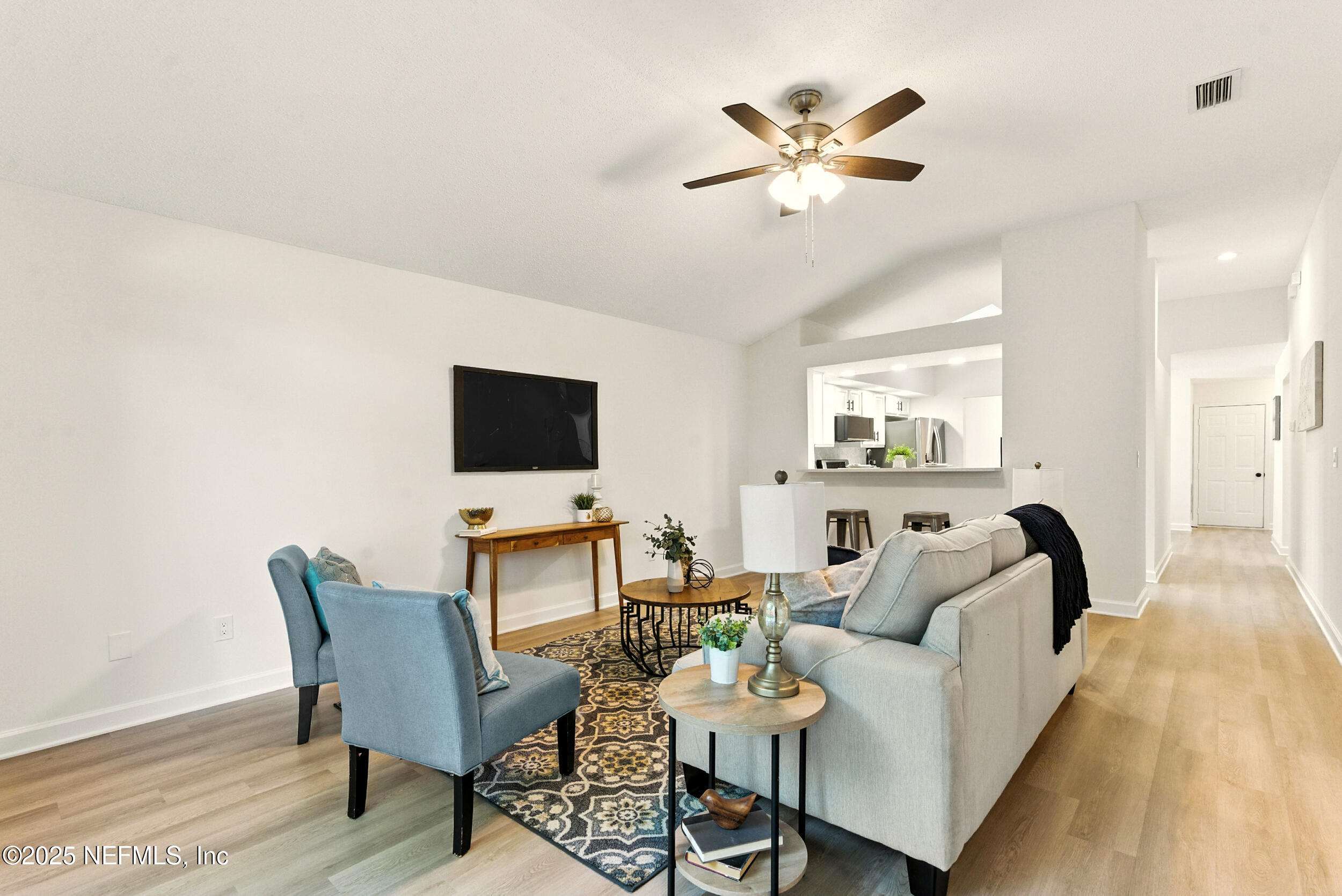 1129 CREEKS RIDGE Road