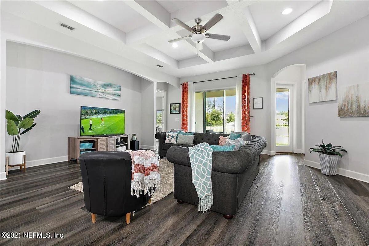 Ponte Vedra, Florida 32081, United States, 5 Bedrooms Bedrooms, ,4 BathroomsBathrooms,Residential,Pending,24212
