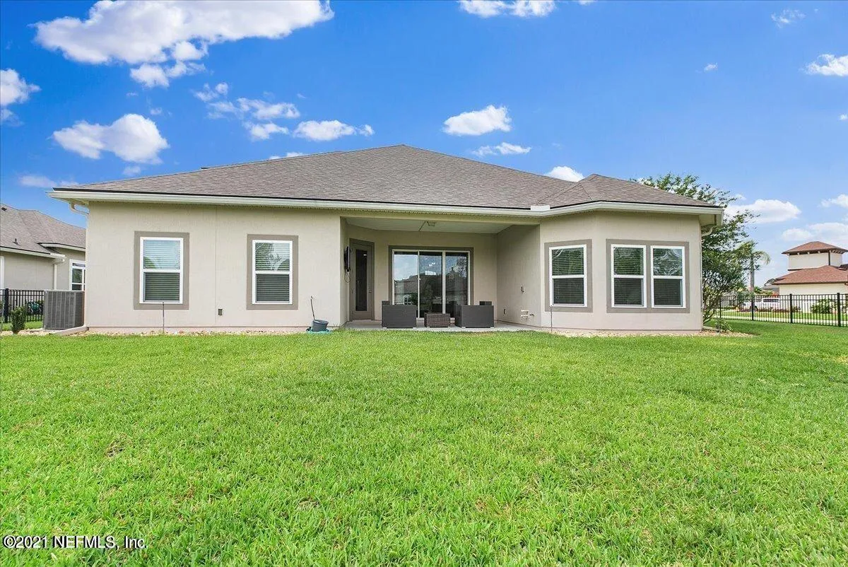 Ponte Vedra, Florida 32081, United States, 5 Bedrooms Bedrooms, ,4 BathroomsBathrooms,Residential,Pending,24212