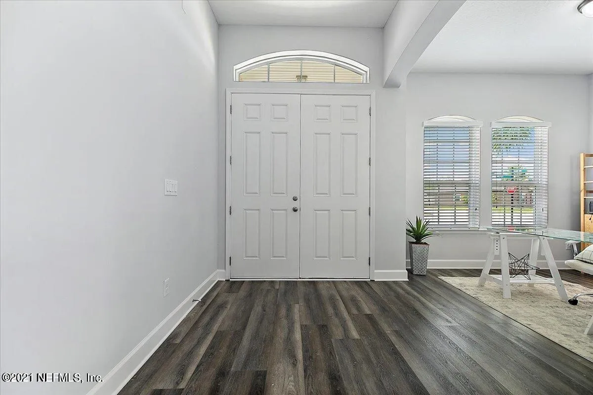 Ponte Vedra, Florida 32081, United States, 5 Bedrooms Bedrooms, ,4 BathroomsBathrooms,Residential,Pending,24212