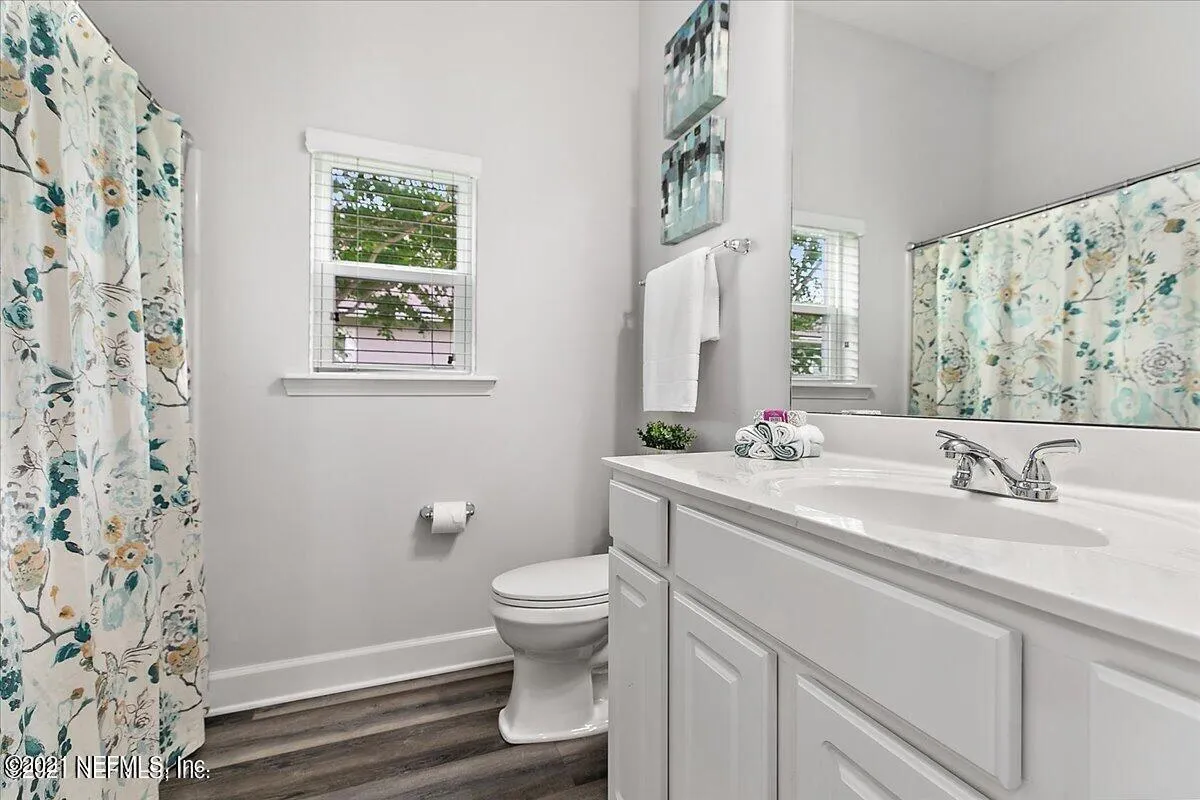 Ponte Vedra, Florida 32081, United States, 5 Bedrooms Bedrooms, ,4 BathroomsBathrooms,Residential,Pending,24212
