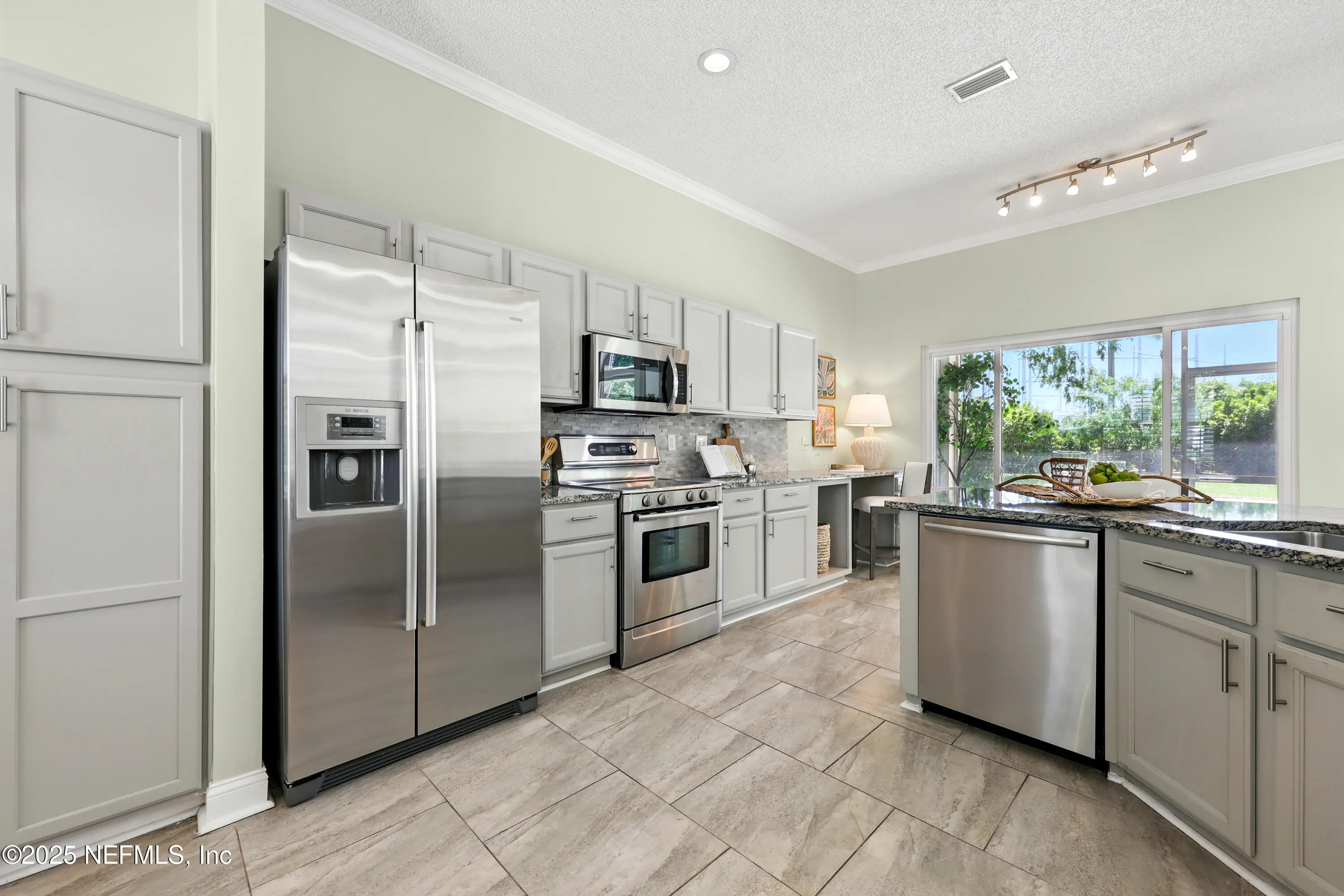 Jacksonville, Florida 32224, United States, 3 Bedrooms Bedrooms, ,3 BathroomsBathrooms,Residential,Pending,114992