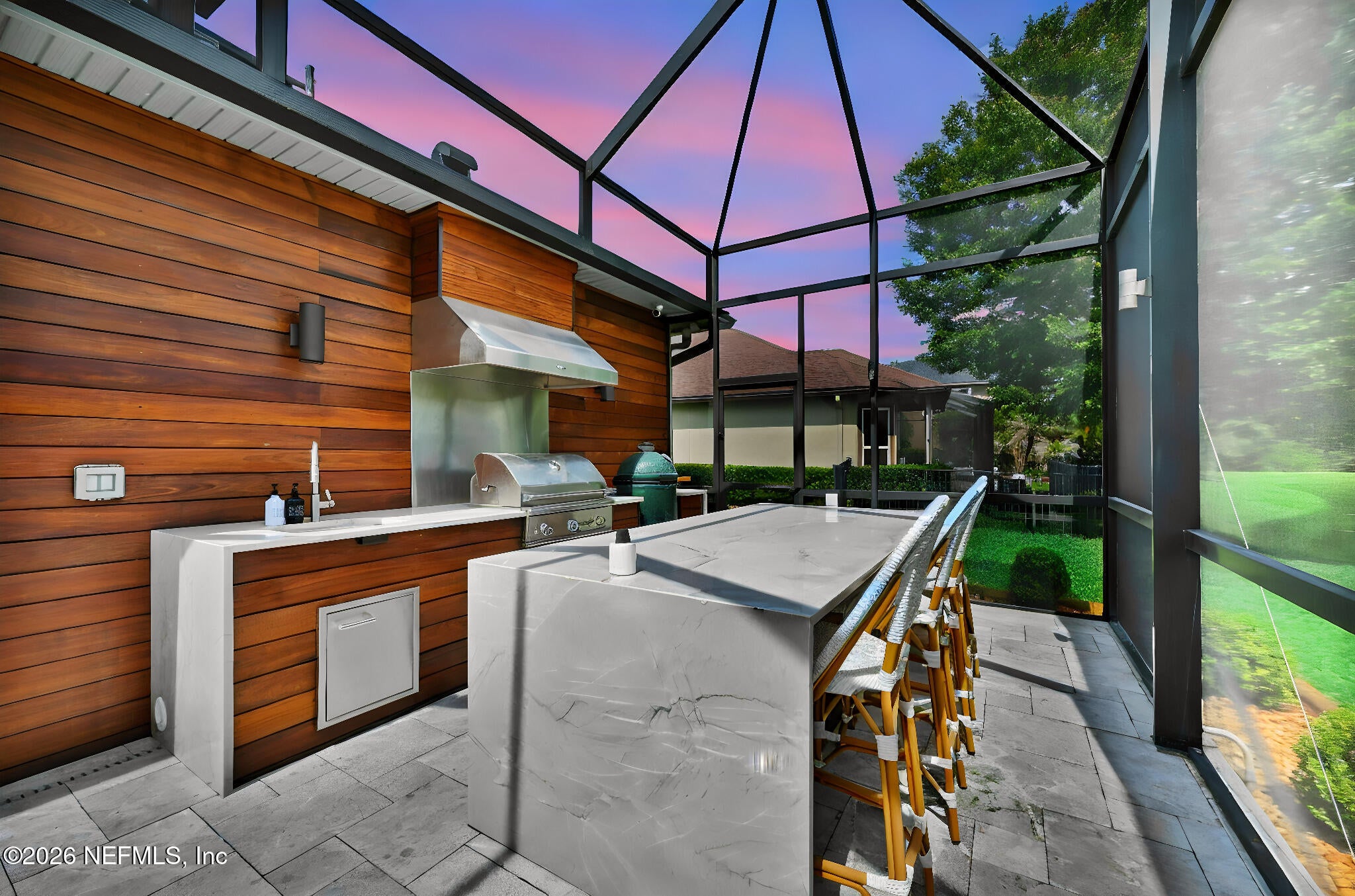 121 CHATSWORTH Drive
