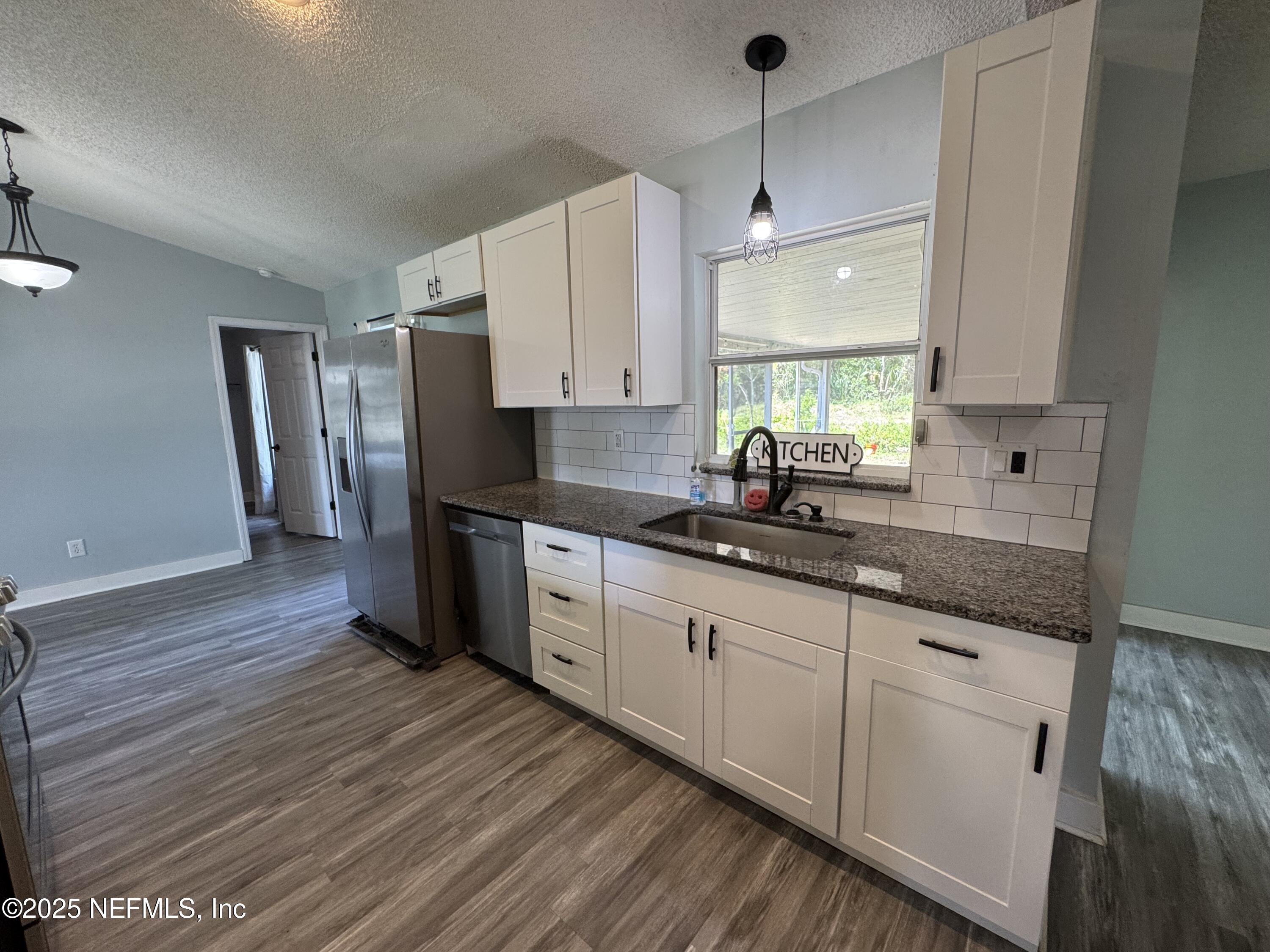 6070 BALTIMORE Avenue