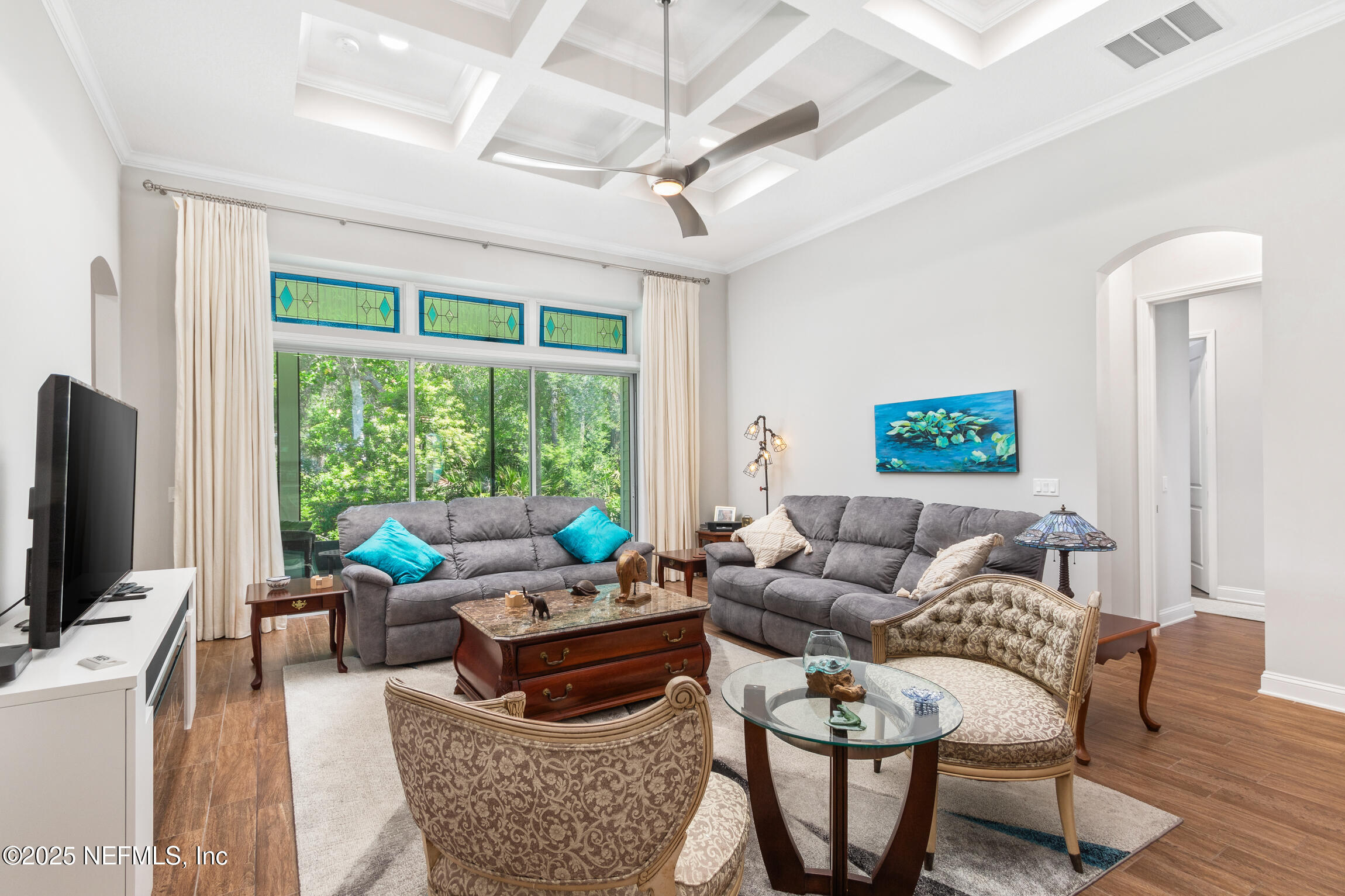 598 PESCADO Drive