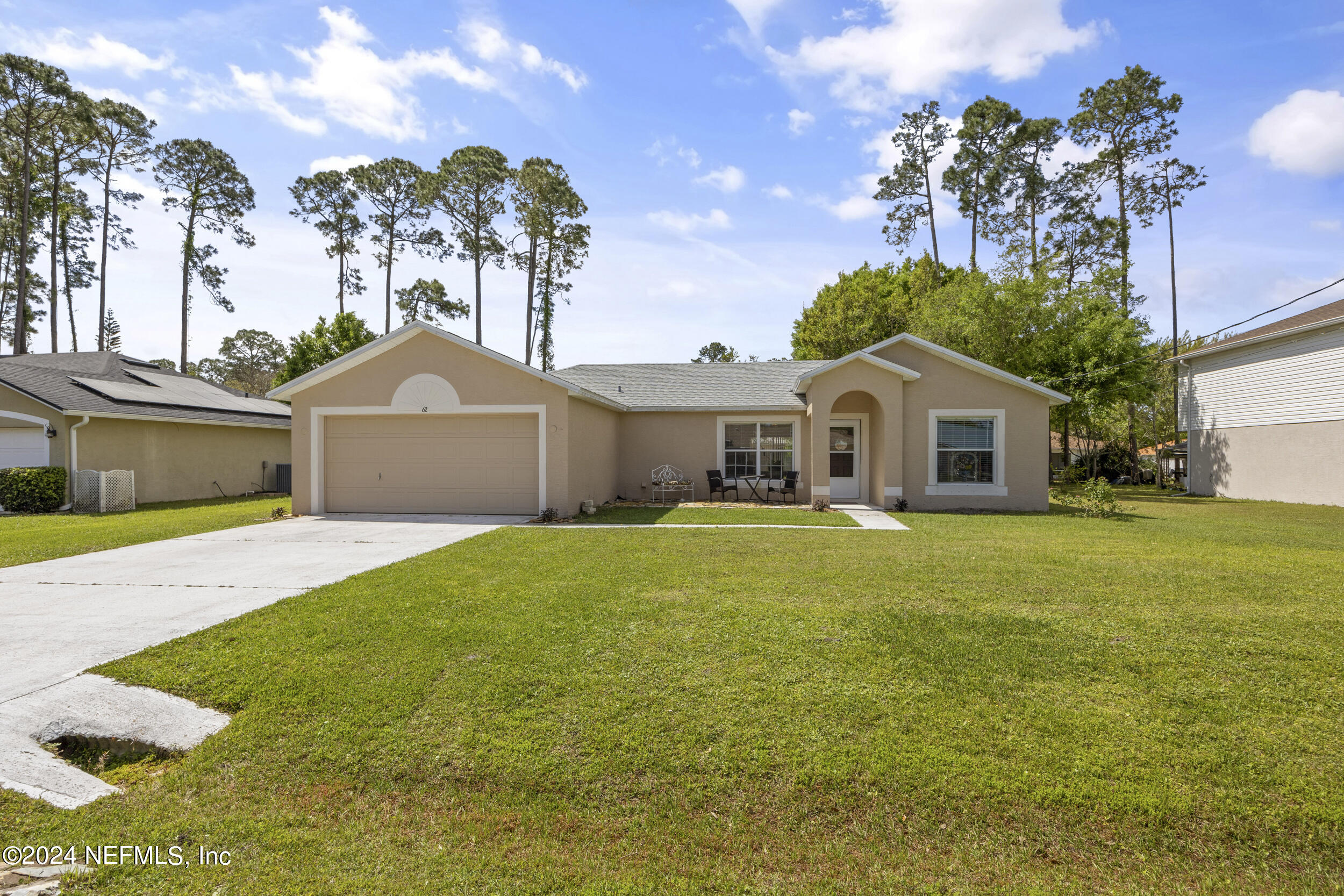 Palm Coast, FL home for sale located at 62 BELVEDERE Lane, Palm Coast, FL 32137
