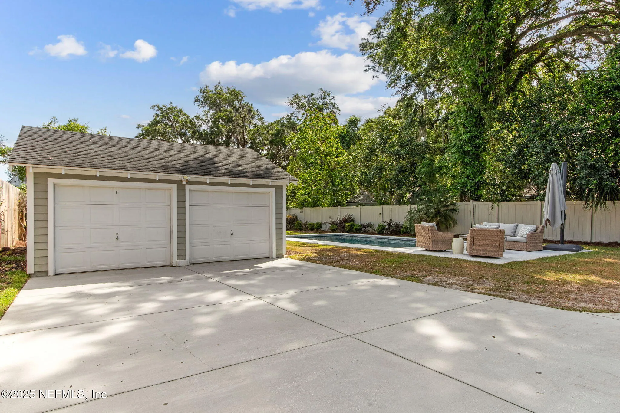 Jacksonville, Florida 32207, United States, 3 Bedrooms Bedrooms, ,2 BathroomsBathrooms,Residential,Pending,120762