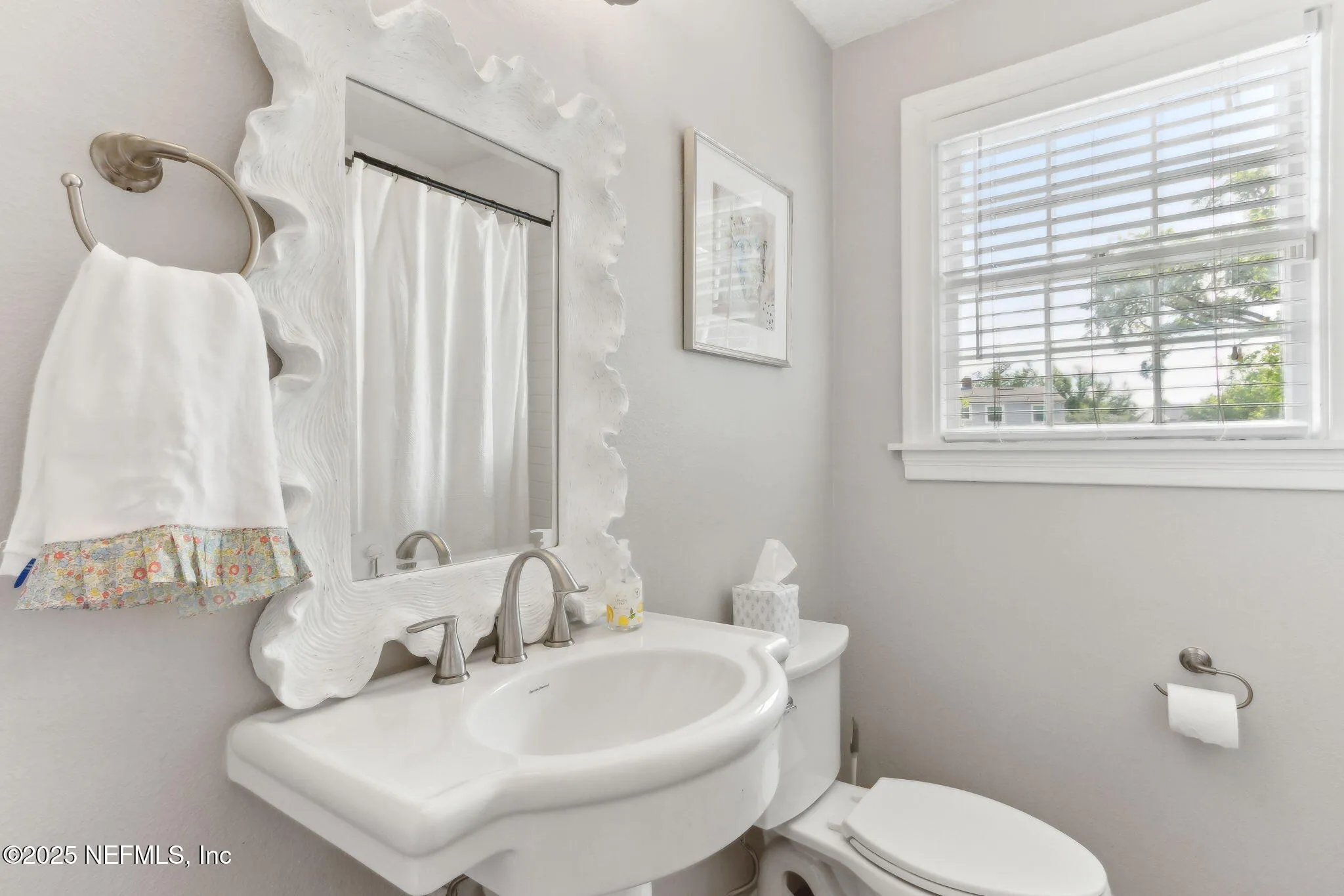 Jacksonville, Florida 32207, United States, 3 Bedrooms Bedrooms, ,2 BathroomsBathrooms,Residential,Pending,120762