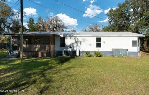 A home in Middleburg