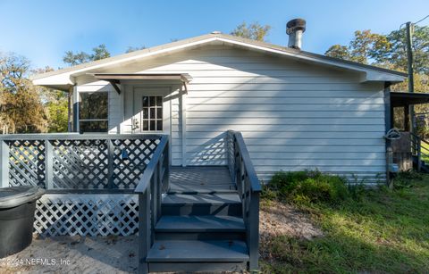 A home in Middleburg