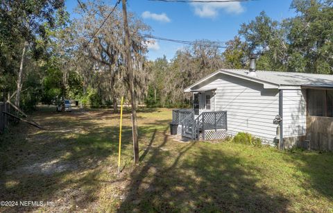 A home in Middleburg