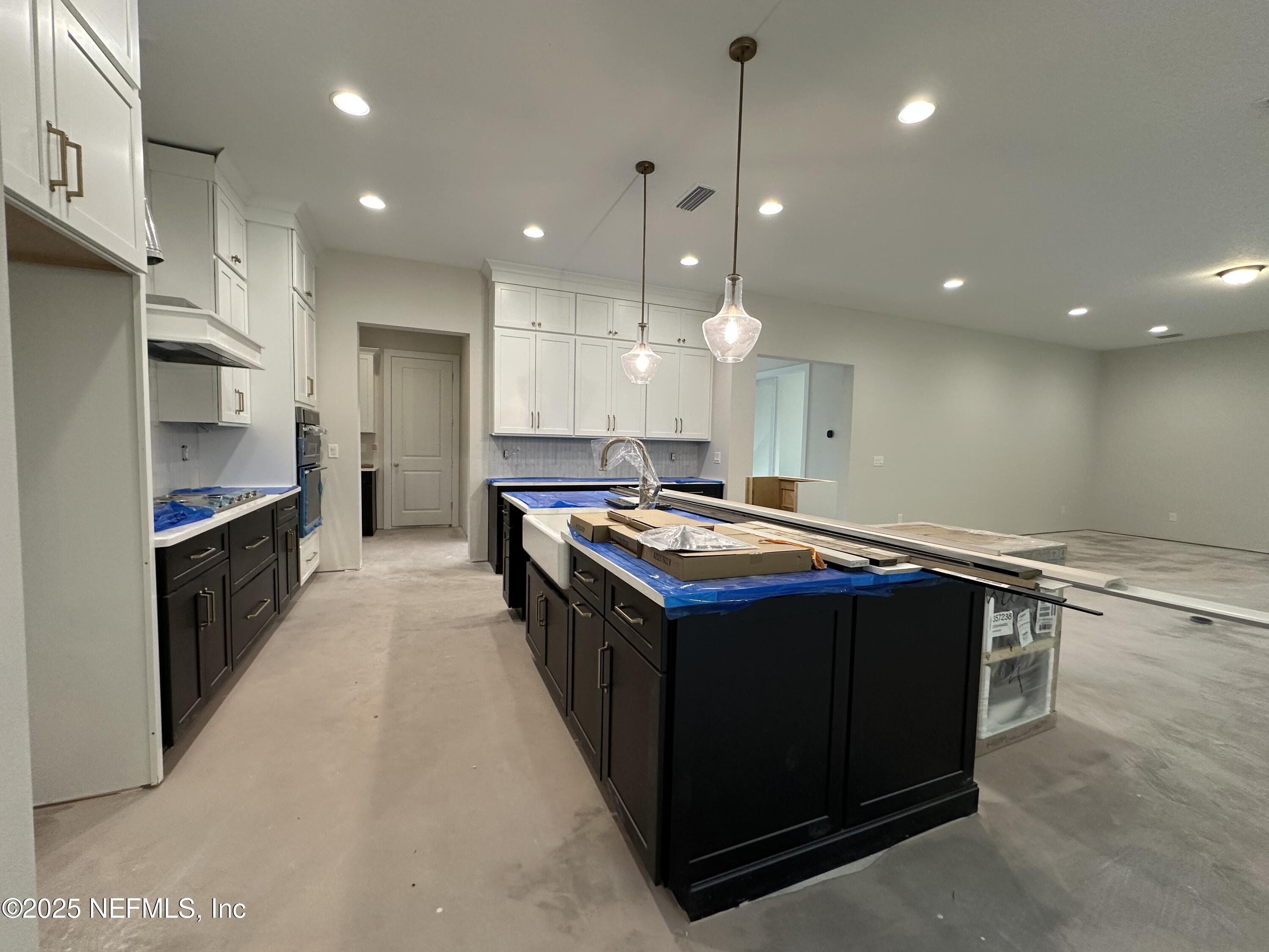 73 ARBOR CREEK Drive