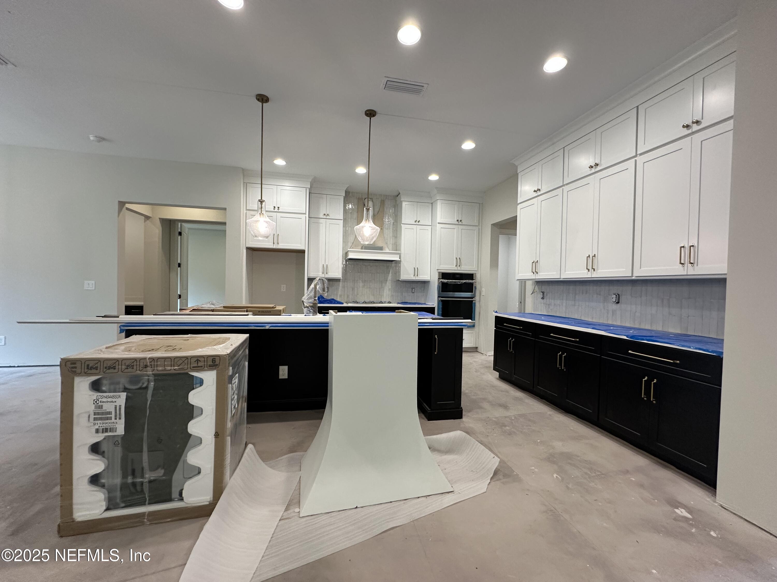 73 ARBOR CREEK Drive