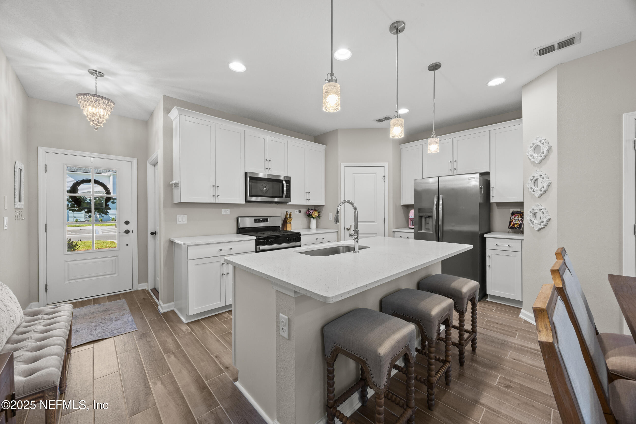 455 BRANDON LAKES Drive