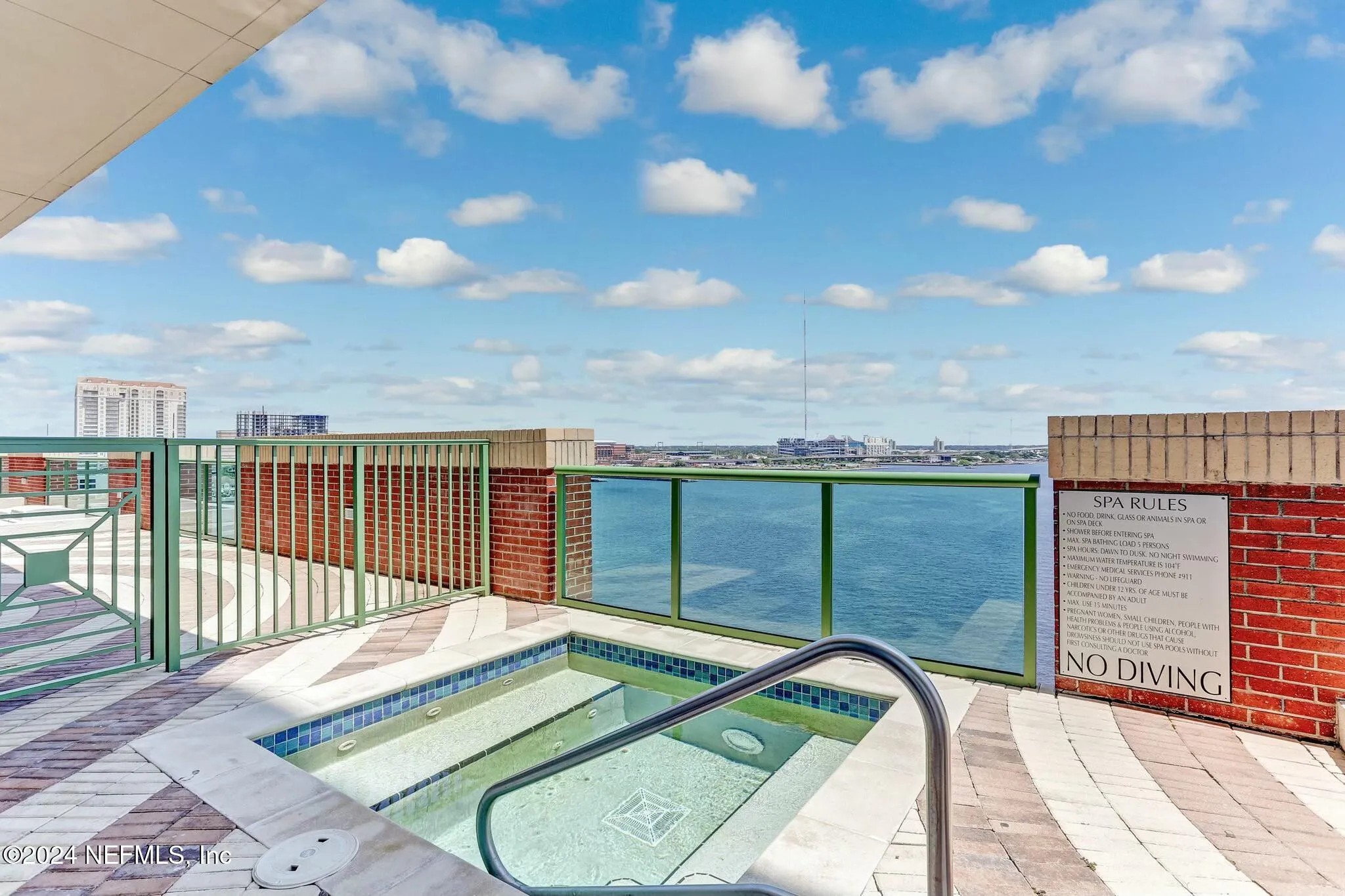 Jacksonville, Florida 32207, United States, 2 Bedrooms Bedrooms, ,2 BathroomsBathrooms,Residential,Active,31413