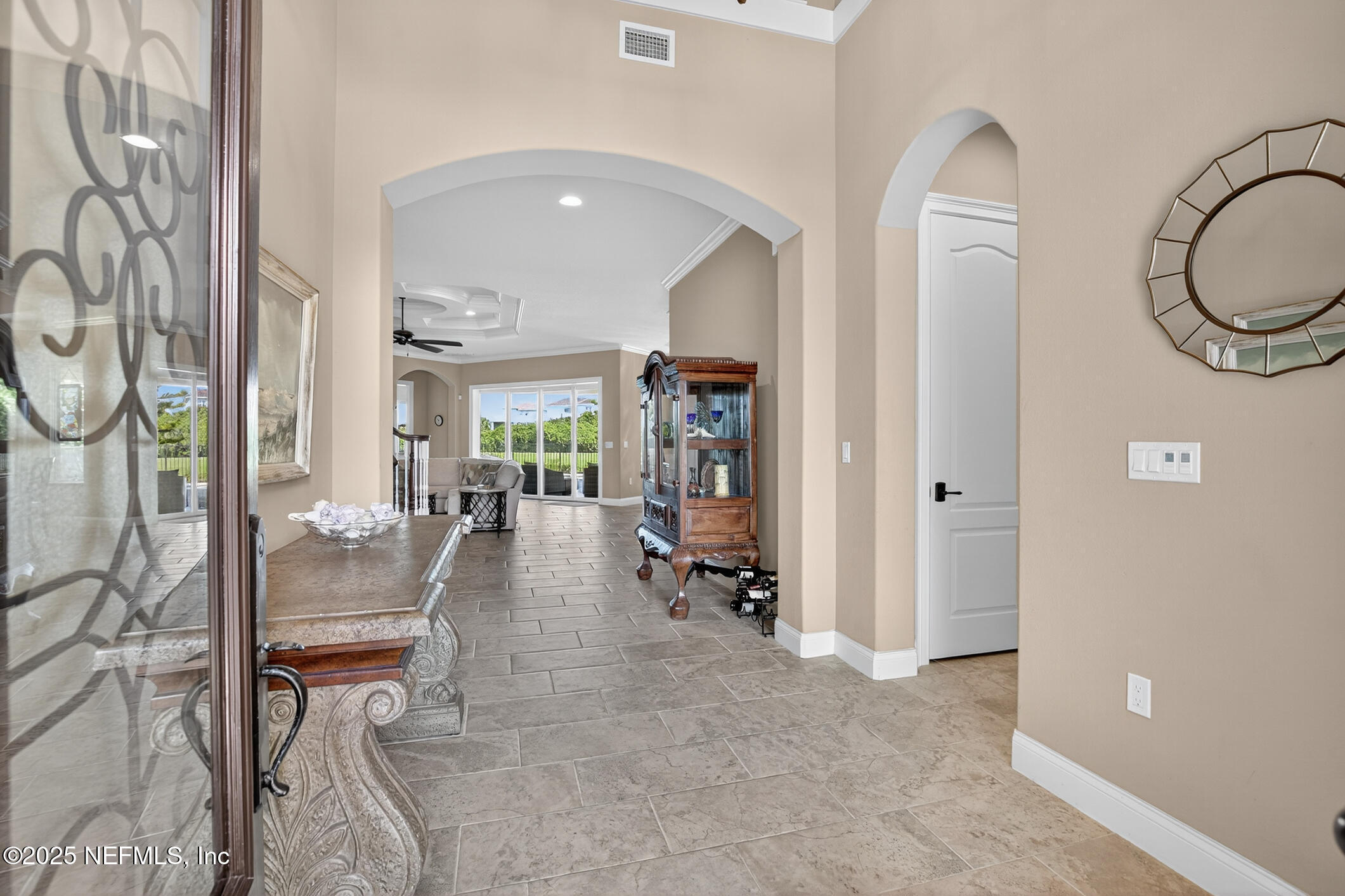 23 CYPRESSWOOD Drive S