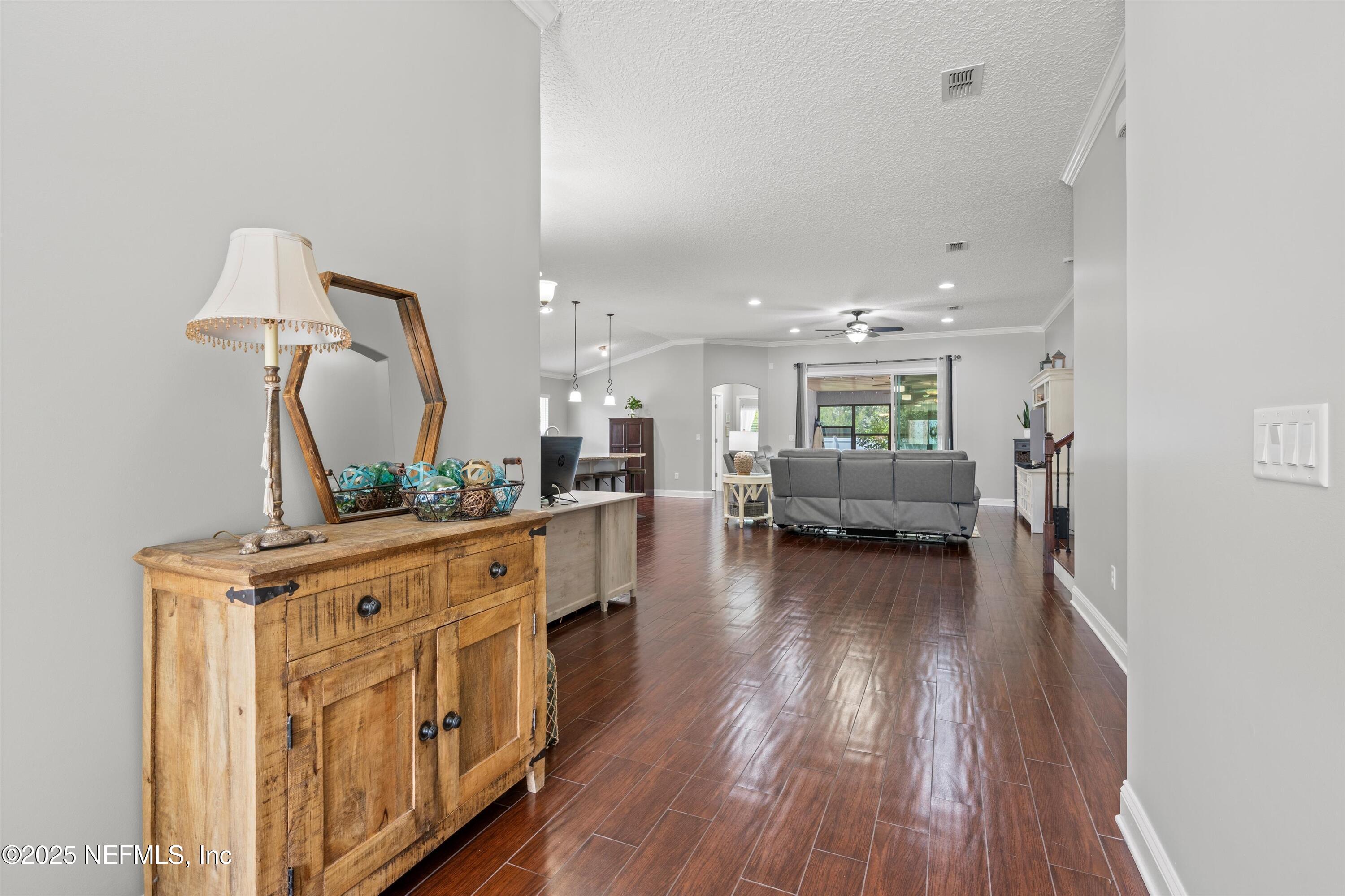 205 S BELLAGIO Drive