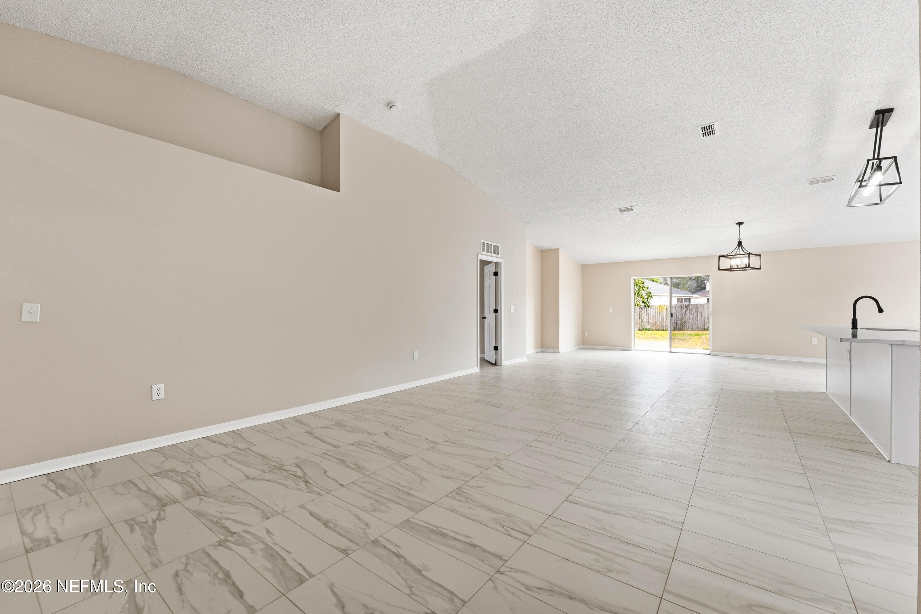 3005 SUNSET RIDGE Drive