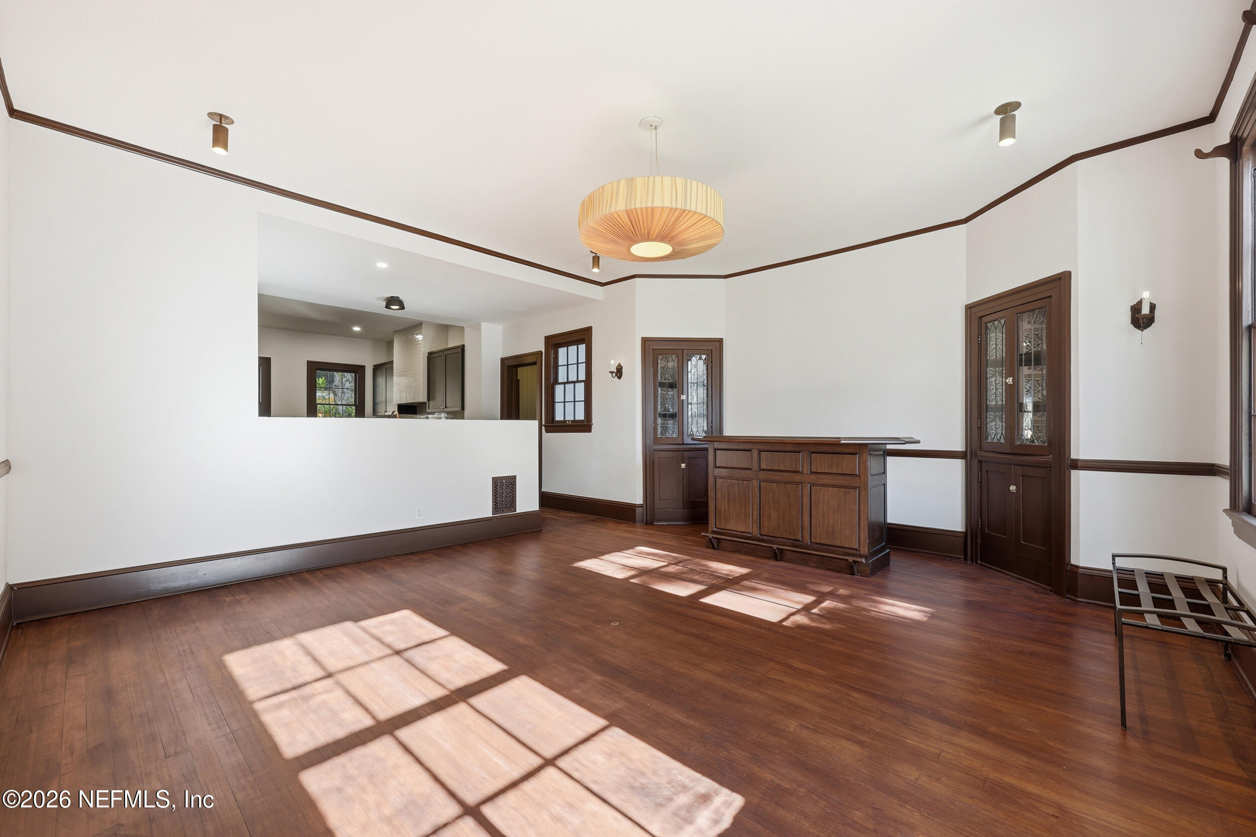 2979 ST JOHNS Avenue