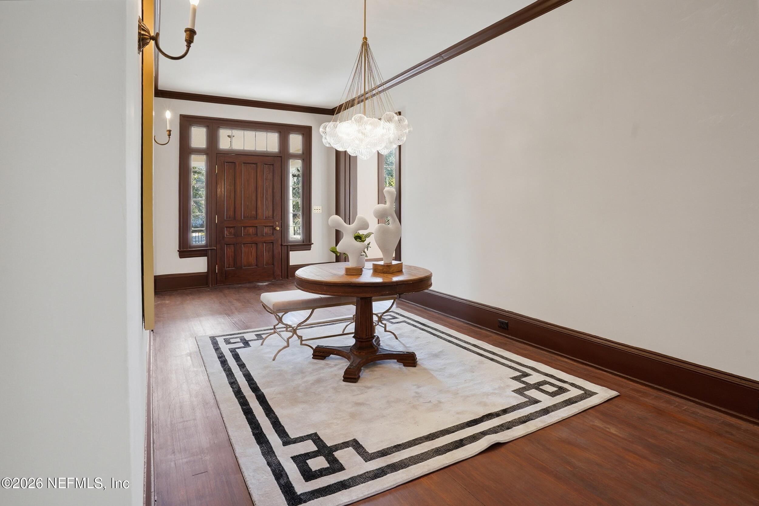 2979 ST JOHNS Avenue