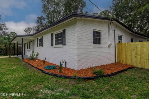 A home in Jacksonville